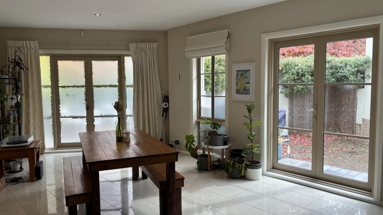 Room with ensuite in a share house