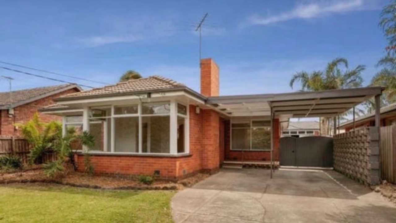 Unfurnished room in a share house