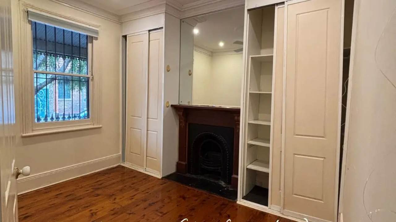 Unfurnished room in a share house