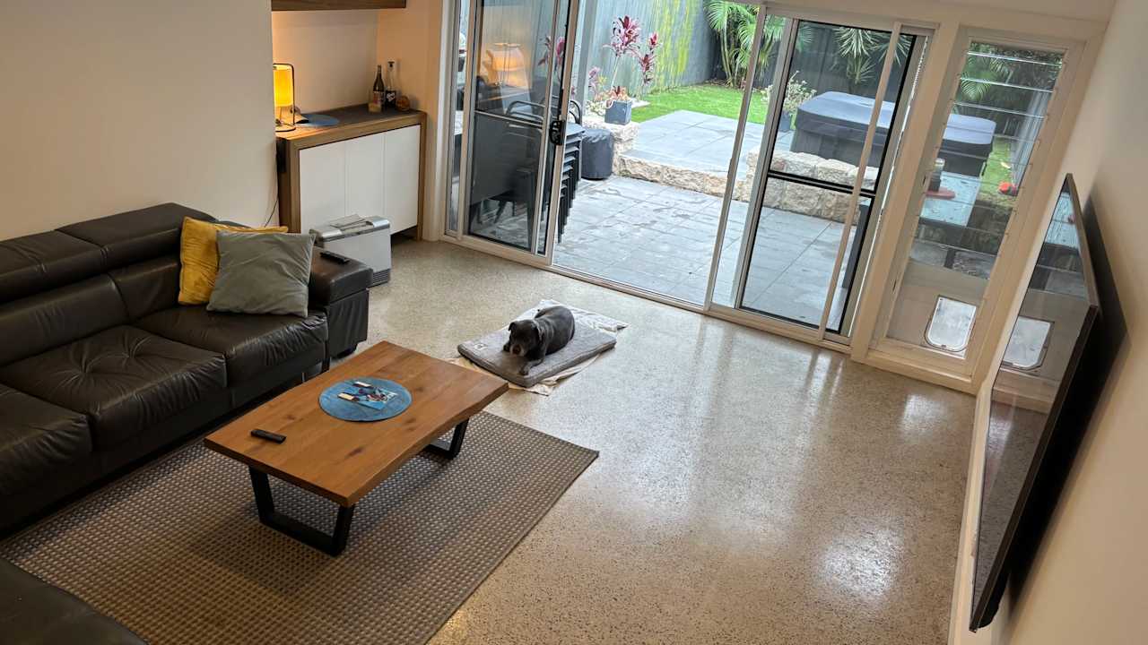 Unfurnished room with own bathroom