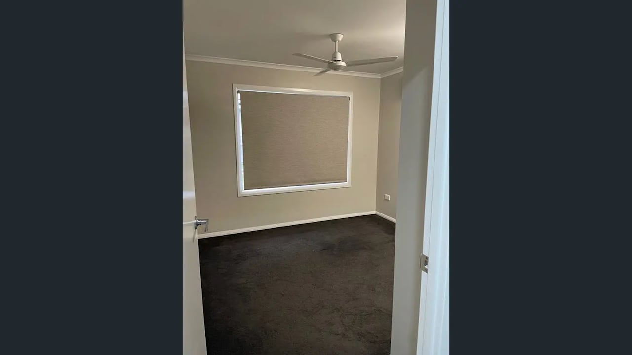 Unfurnished room with own bathroom