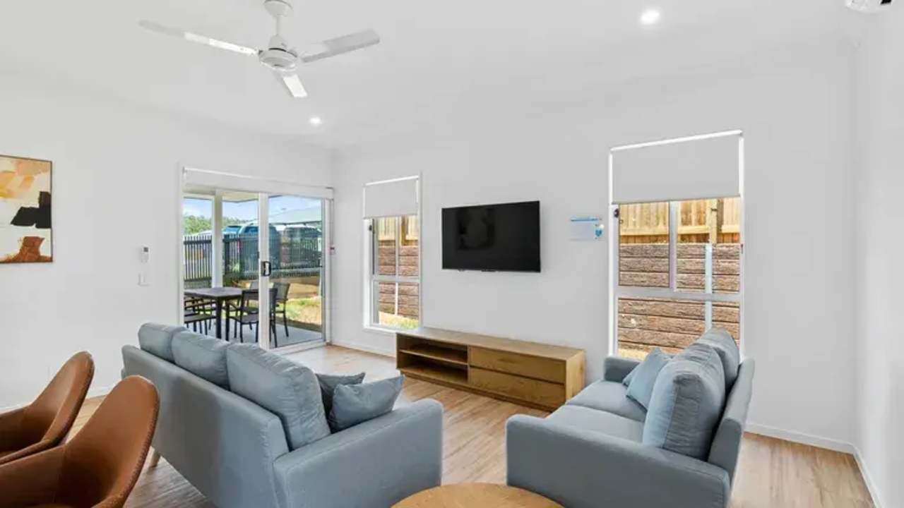 Furnished room with ensuite in a share house