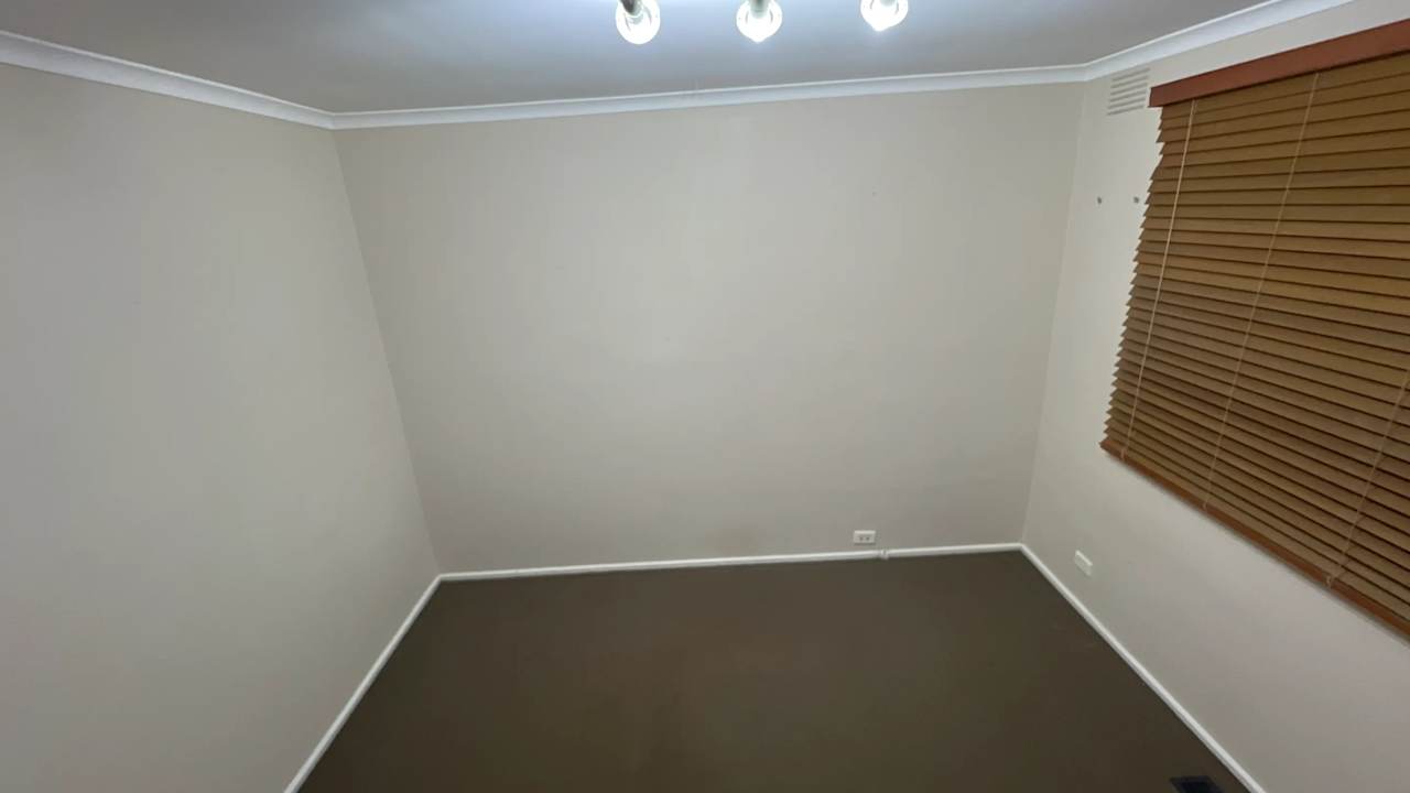 Unfurnished room in a share house