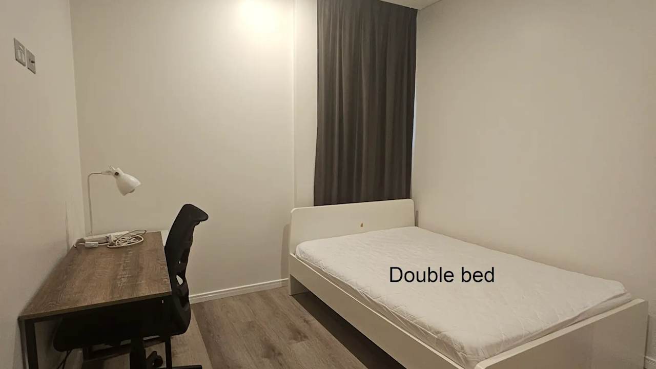 Furnished room in a flatshare