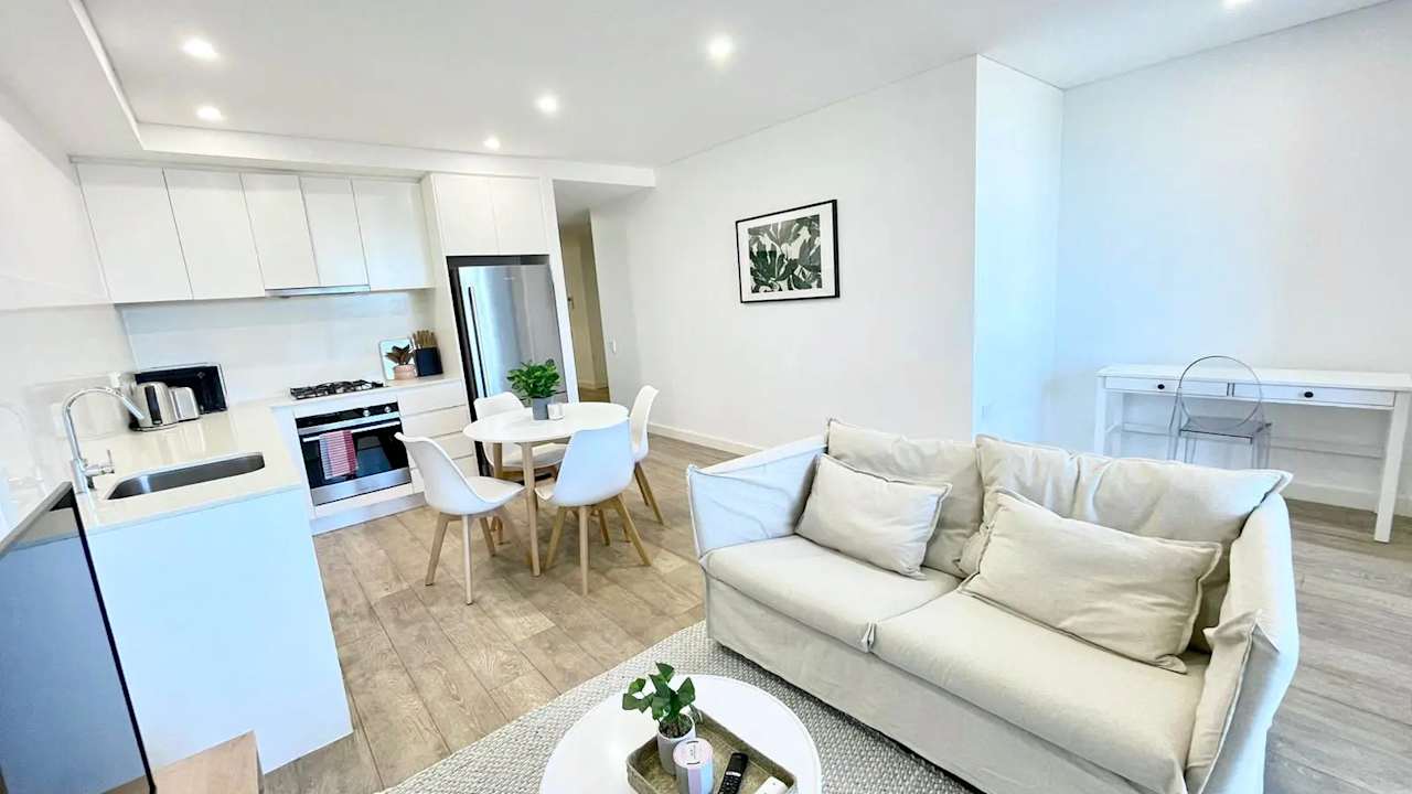 Whole property with 2 rooms for rent
