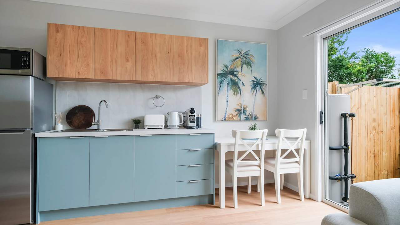 Furnished room studio flat for rent