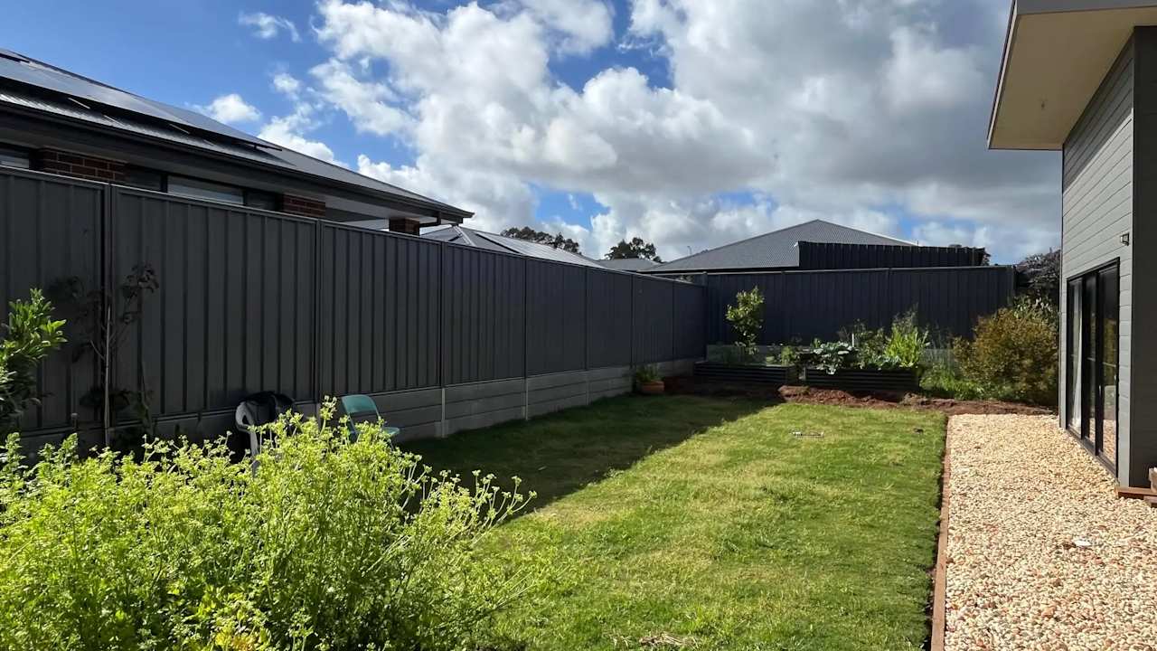 Room in a share house