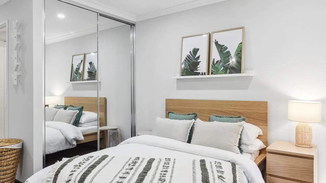 Furnished room with ensuite in a share house