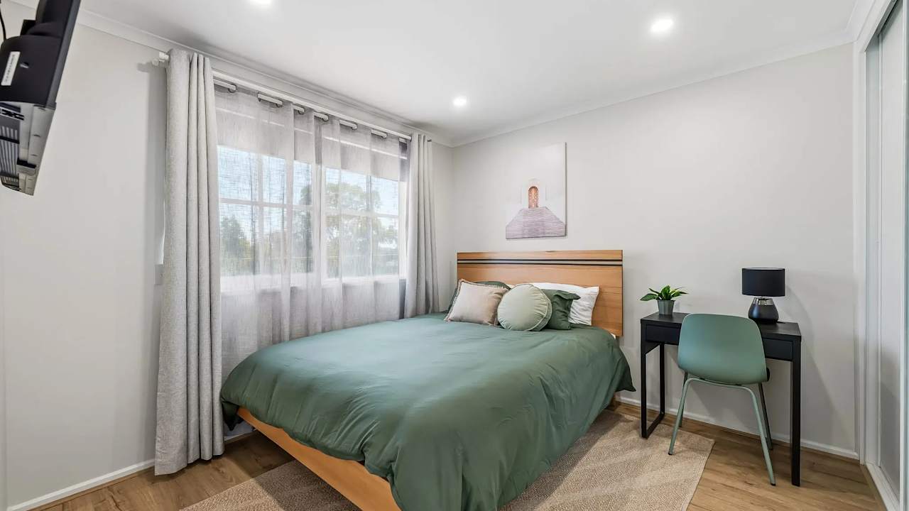 Furnished room with ensuite in a share house