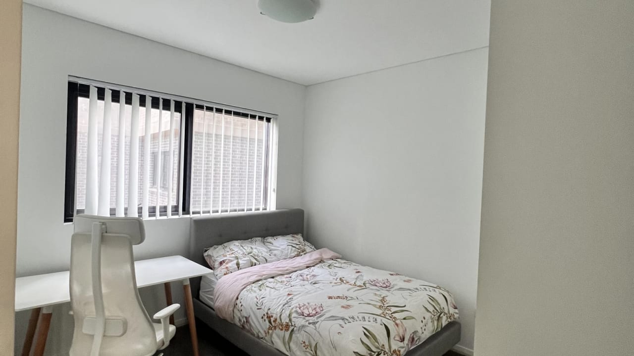 Furnished room with own bathroom