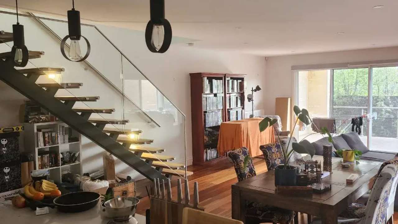 Unfurnished room in a share house