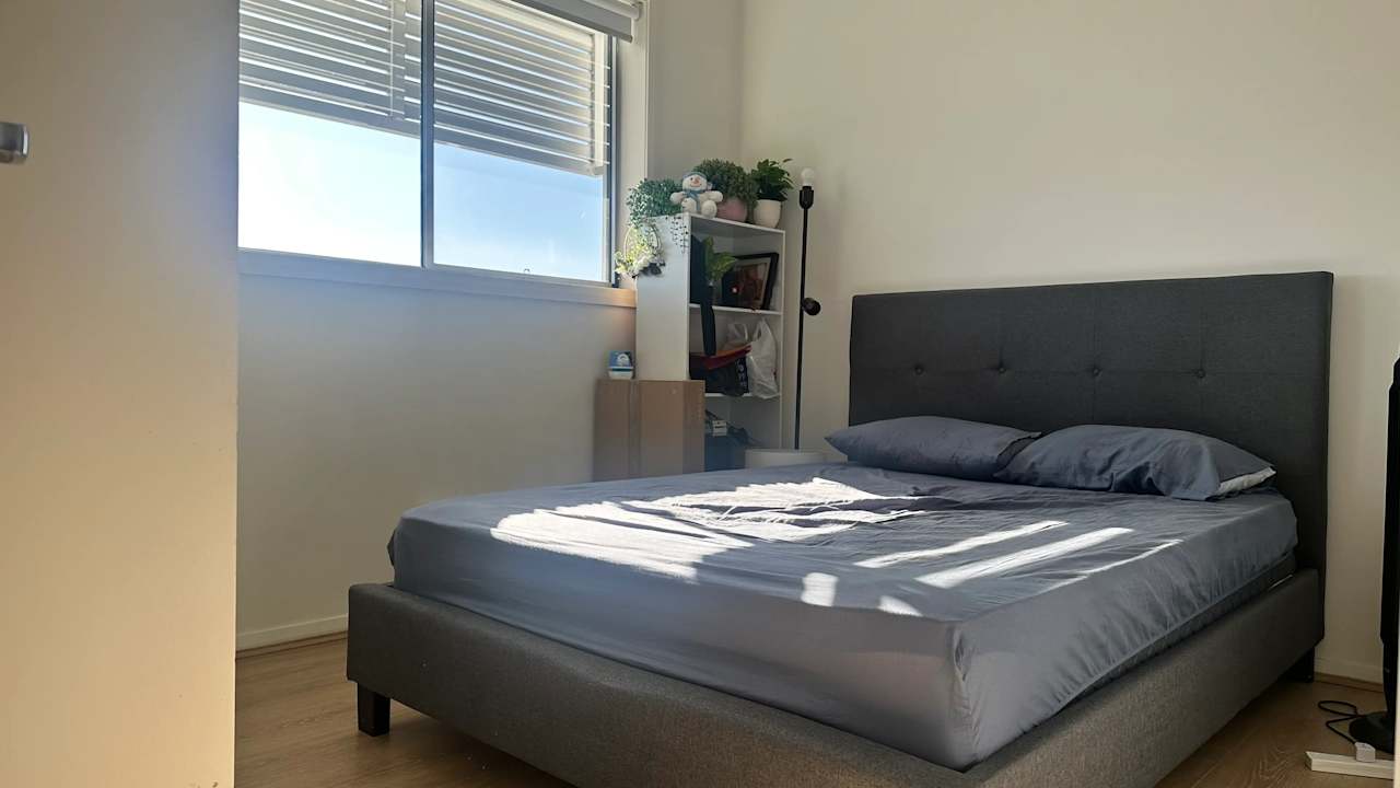Furnished room with own bathroom