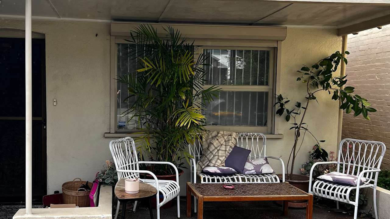Unfurnished room in a share house