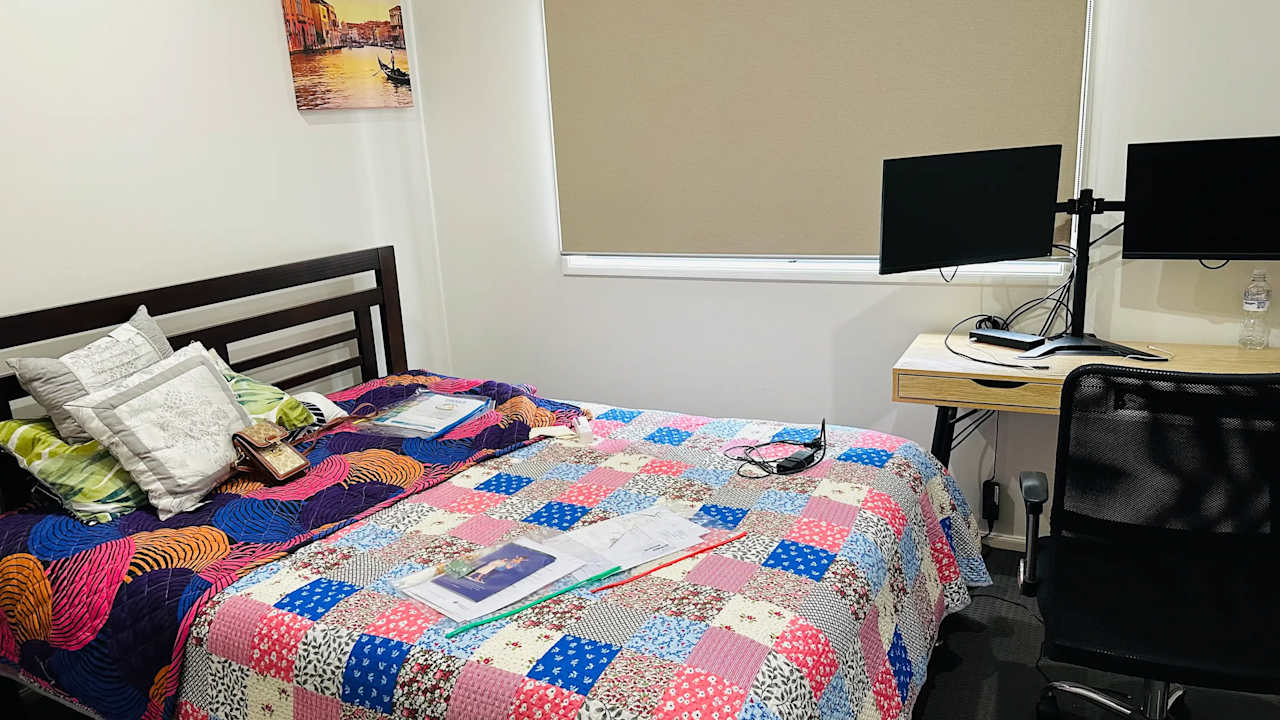 Furnished room in a share house