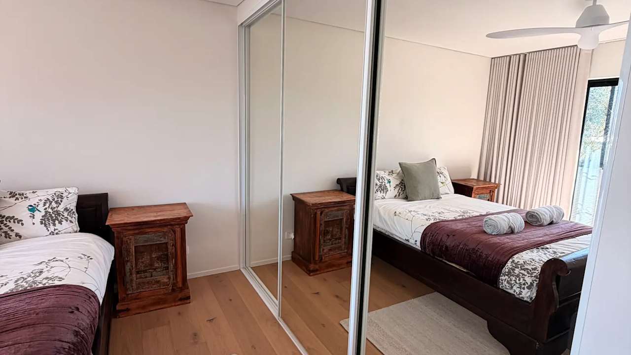 Furnished room with own bathroom