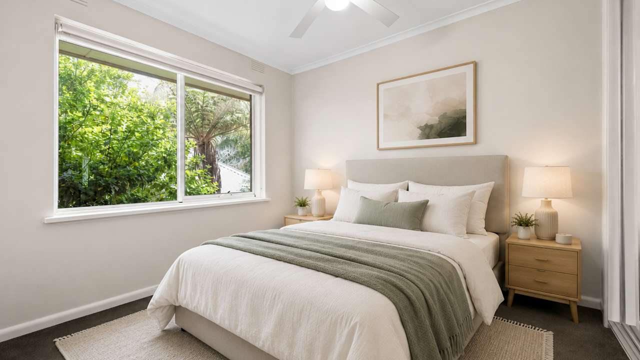 Furnished room in a share house