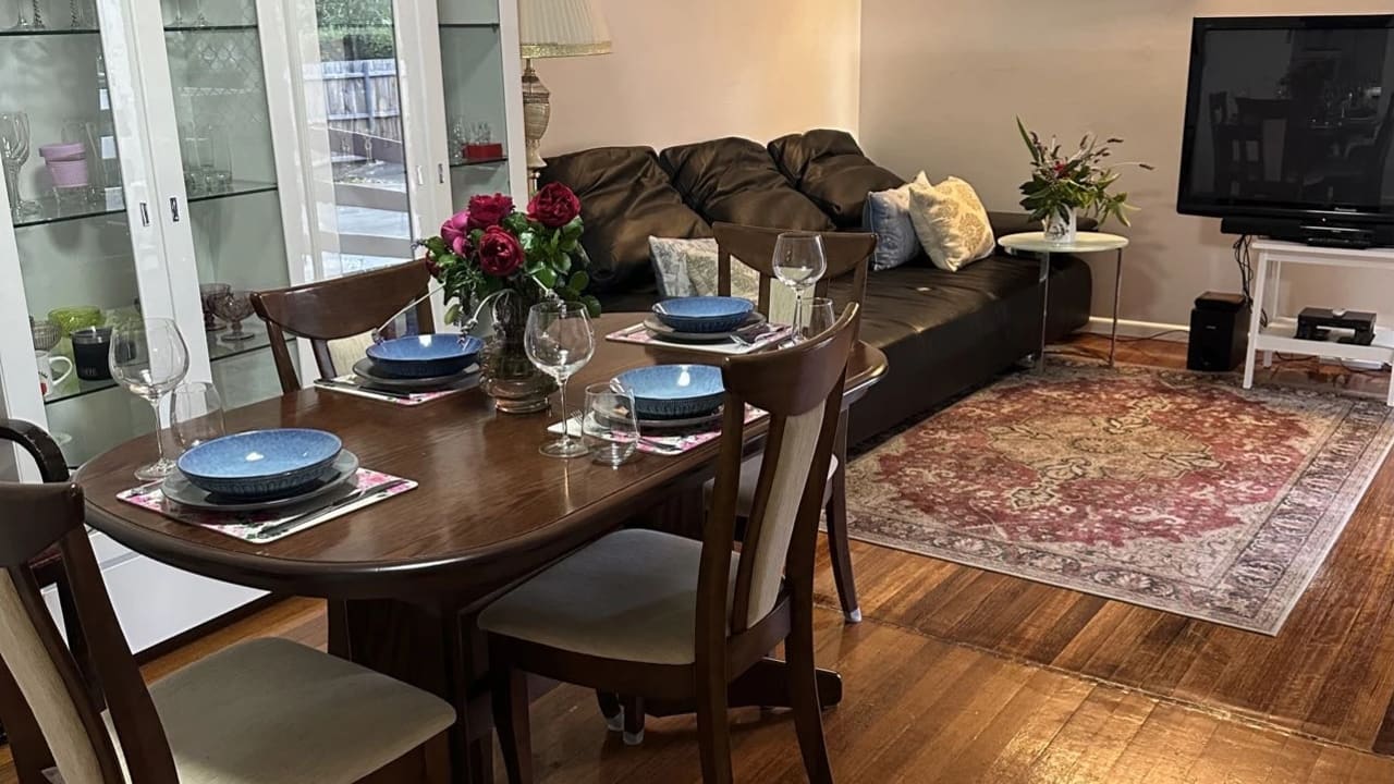 Room in a share house