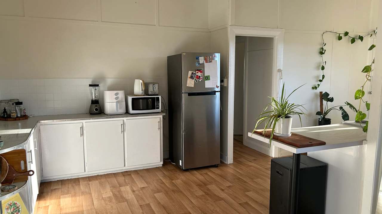 Unfurnished room in a share house