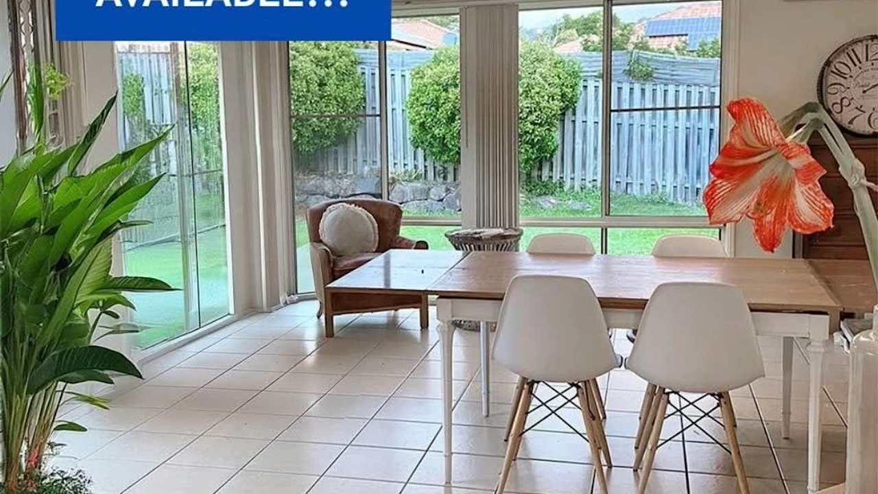 Room in a share house