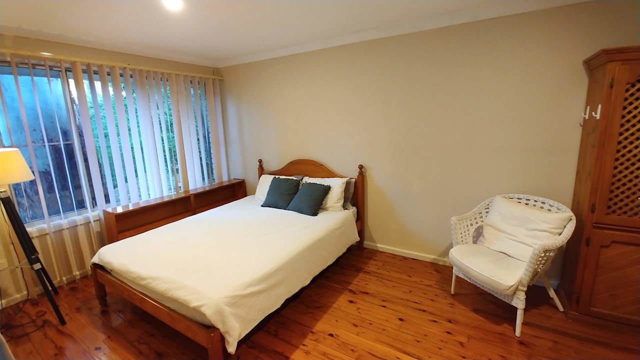 Furnished room in a share house