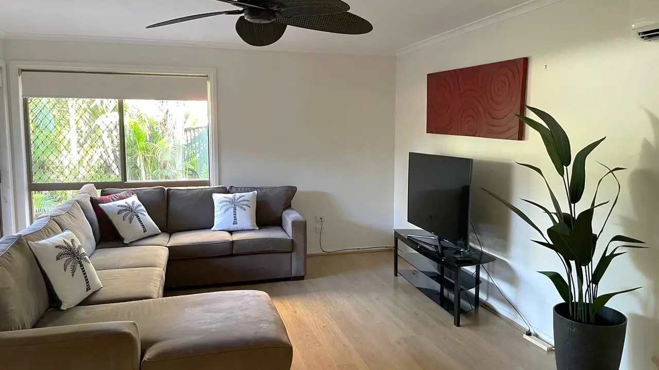 Room in a share house