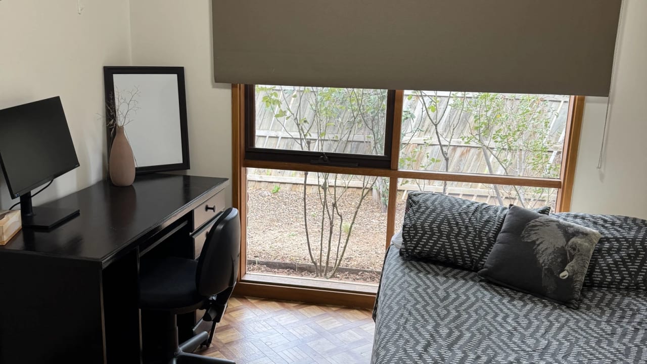 Furnished room with own bathroom