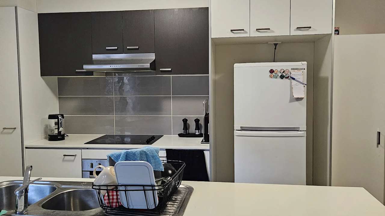 Room in a share house