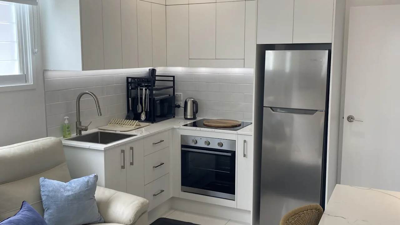Furnished room granny flat for rent