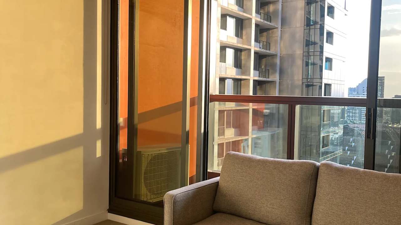 Furnished room with own bathroom