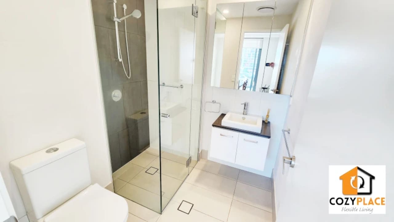 Furnished room with own bathroom