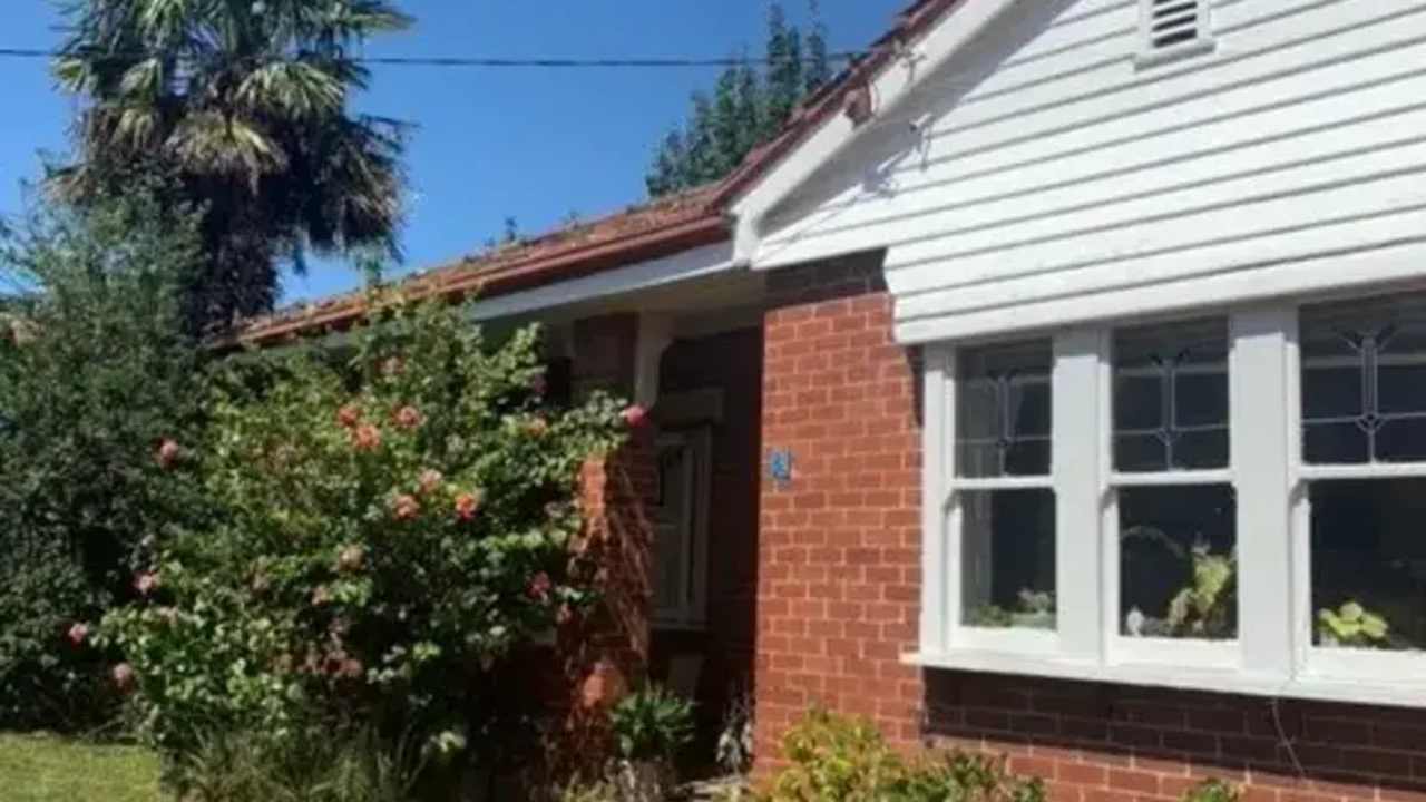 Unfurnished room in a share house