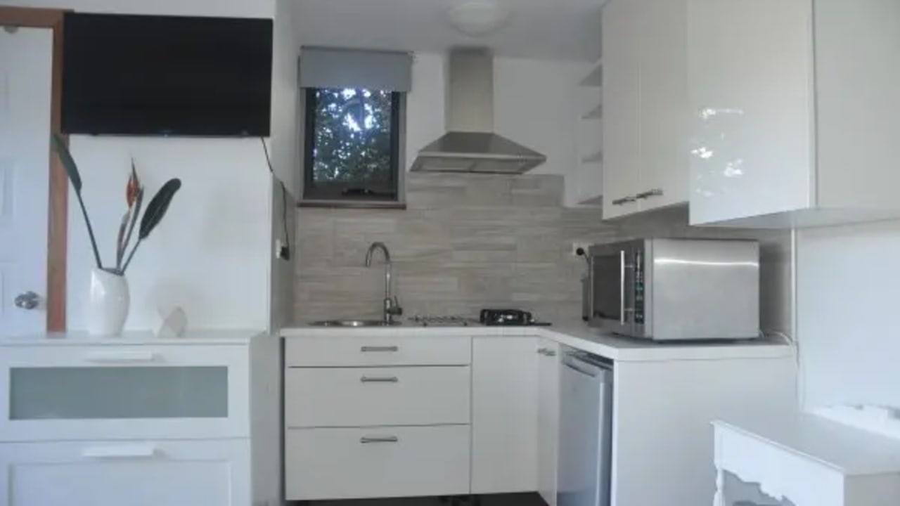 Furnished room with ensuite in a share house