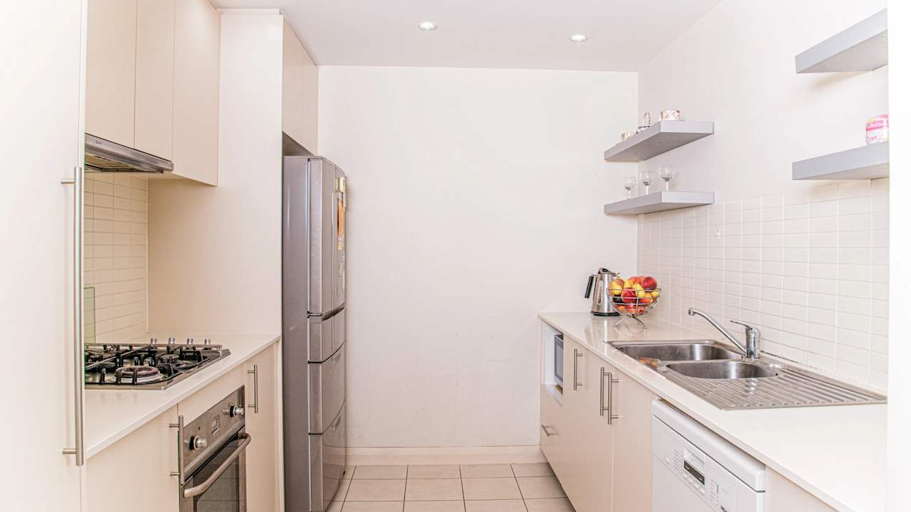 Furnished room in a flatshare