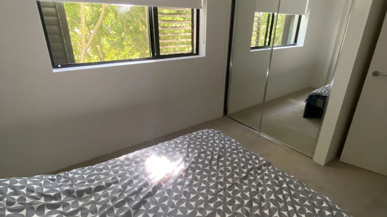 Furnished room in a flatshare