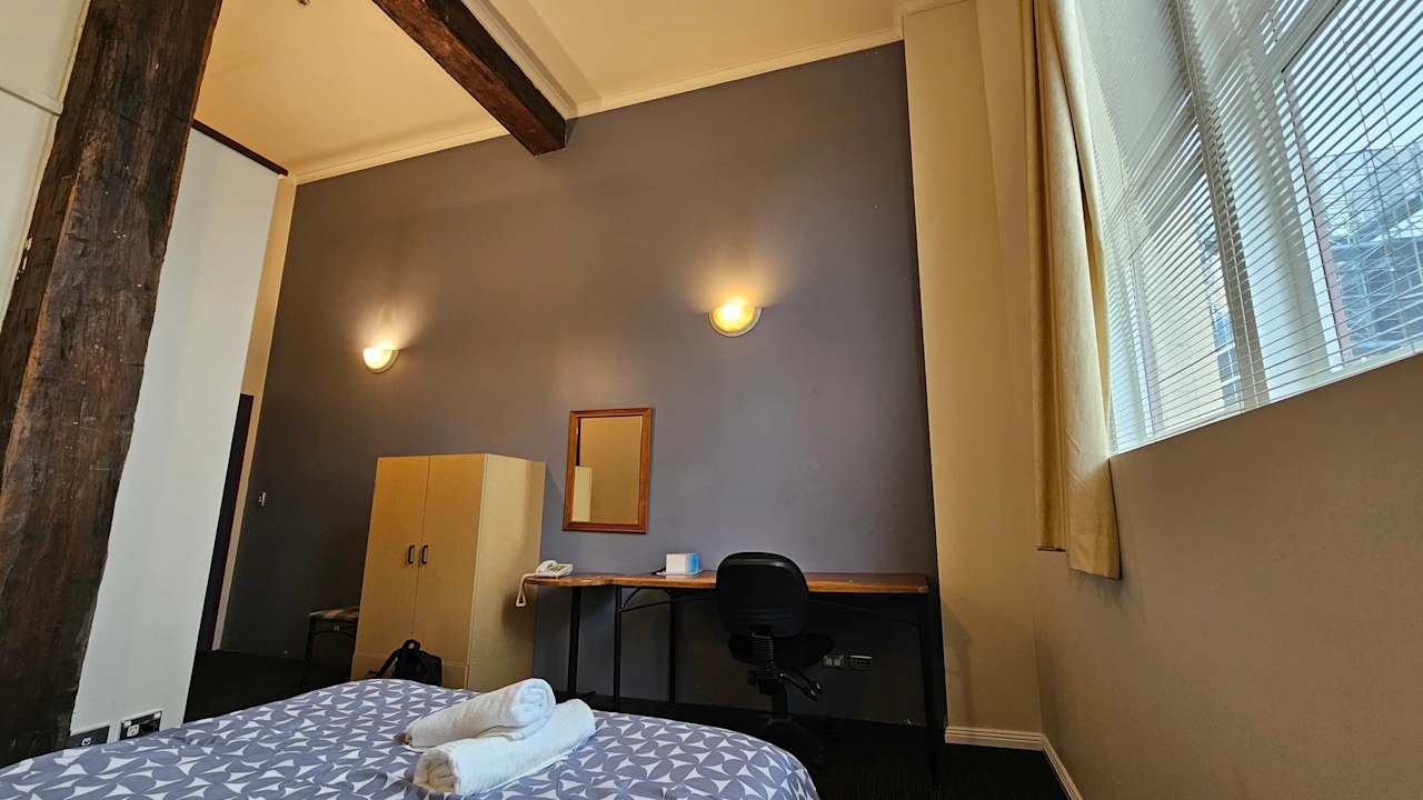 Furnished room studio flat for rent