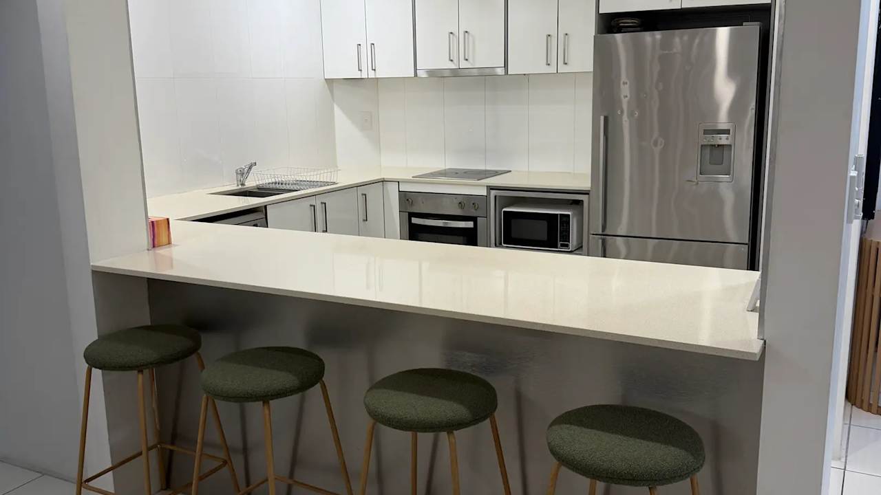 Whole property with 3 rooms for rent