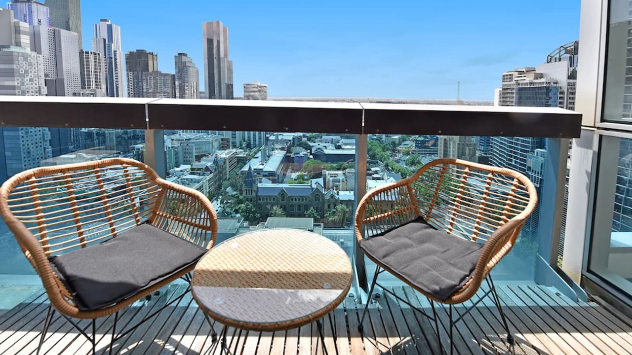 Whole property with 2 rooms for rent