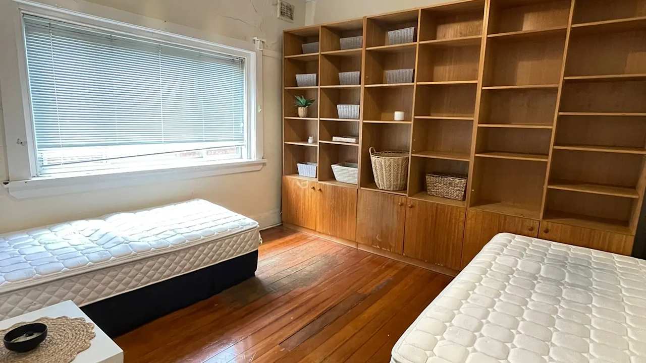 Whole property with 3 rooms for rent