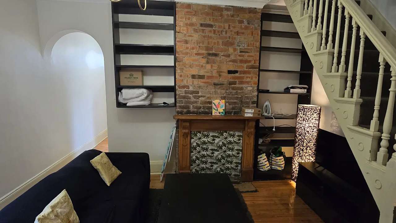 Furnished room in a share house