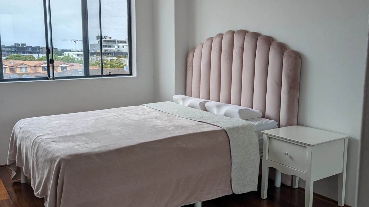 Furnished room with own bathroom