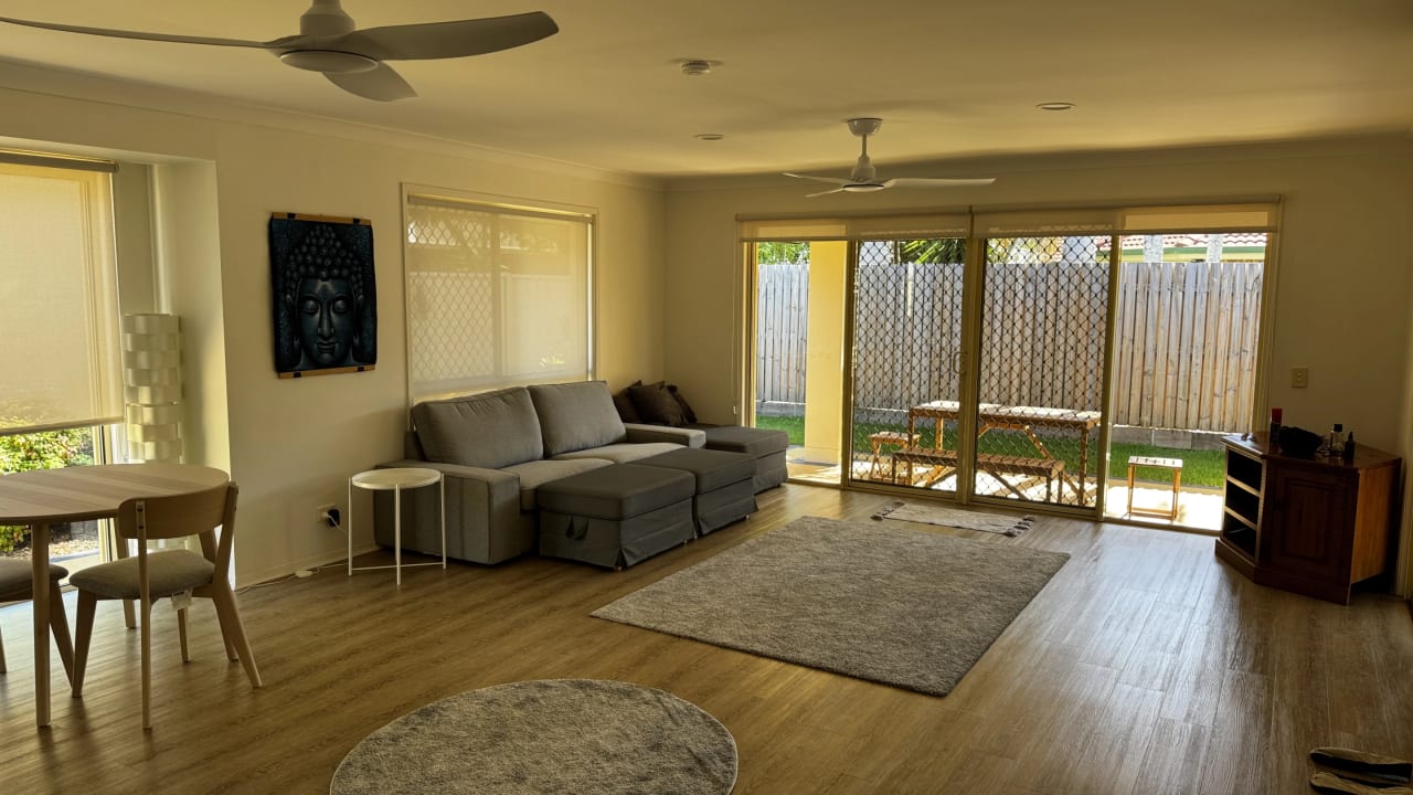 Furnished room with own bathroom