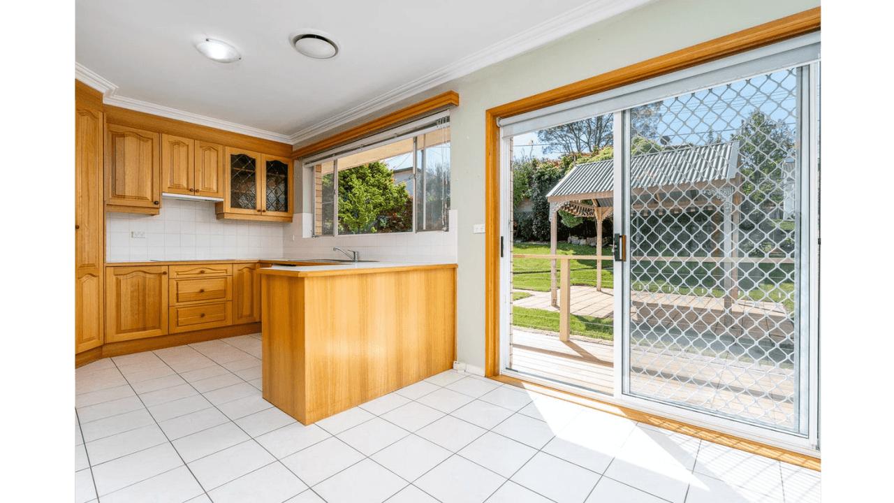 Unfurnished room in a share house