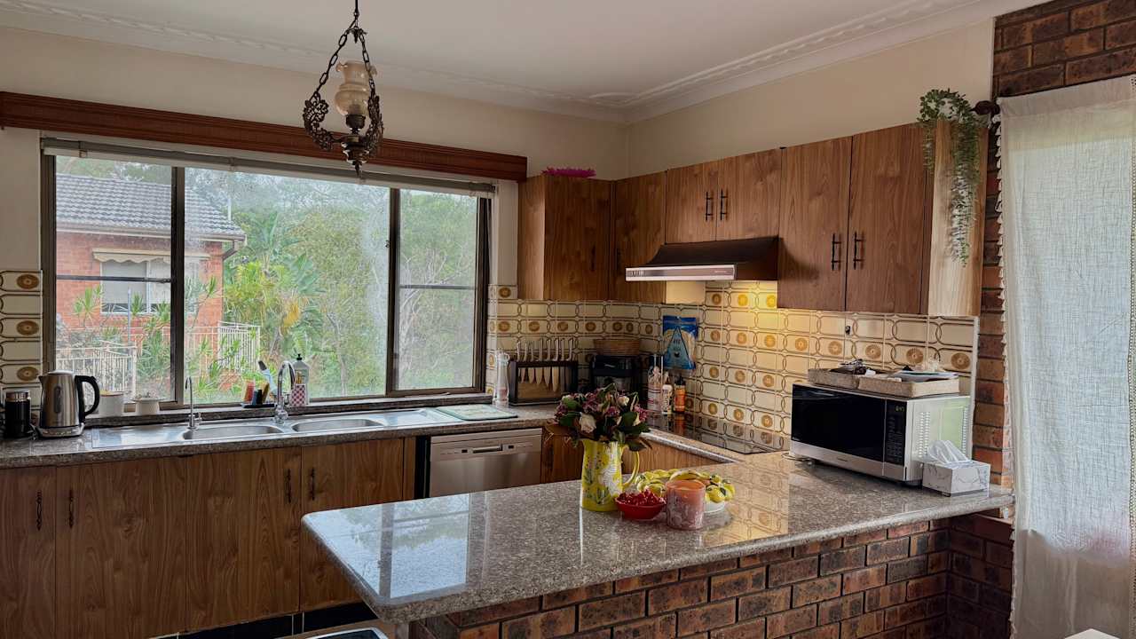 Room in a share house