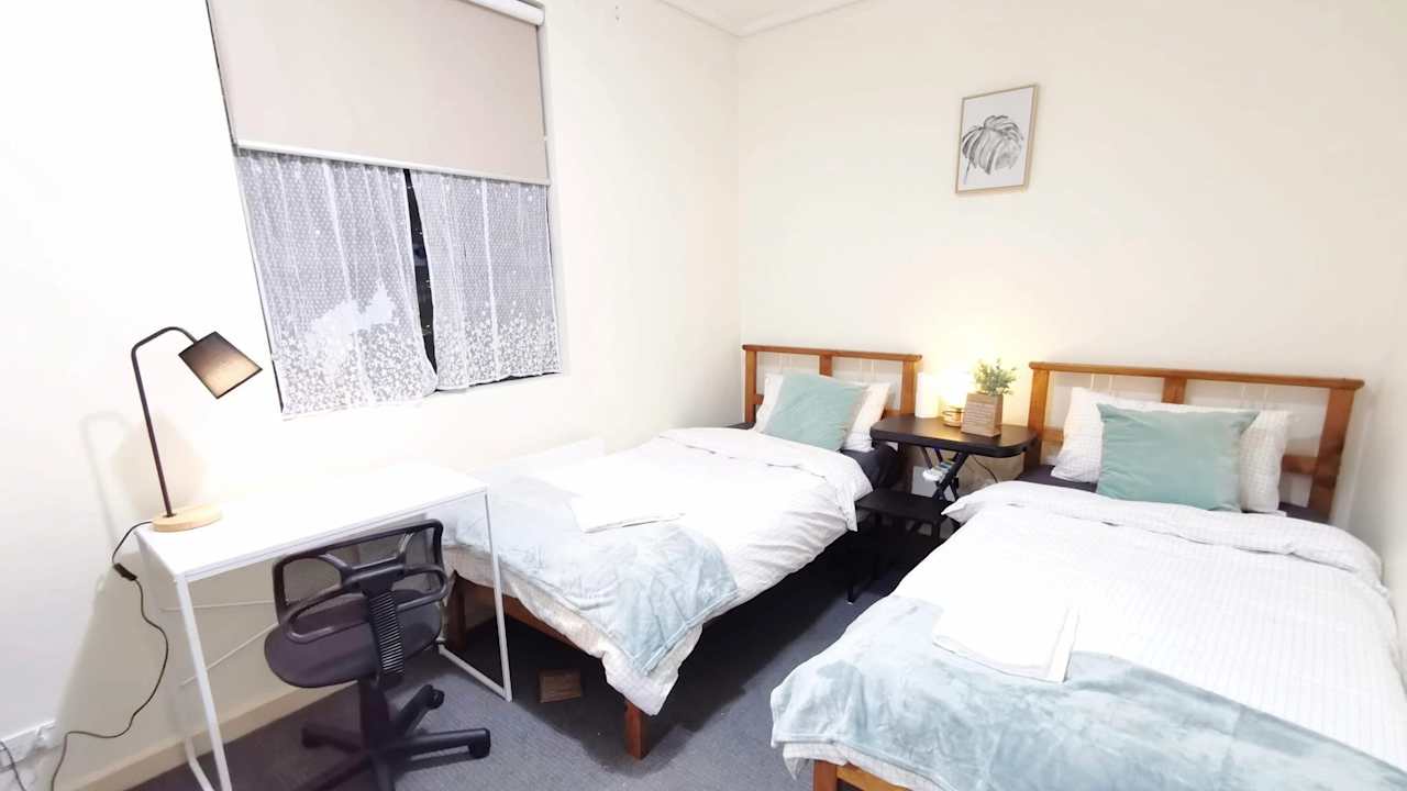 Furnished room in a share house