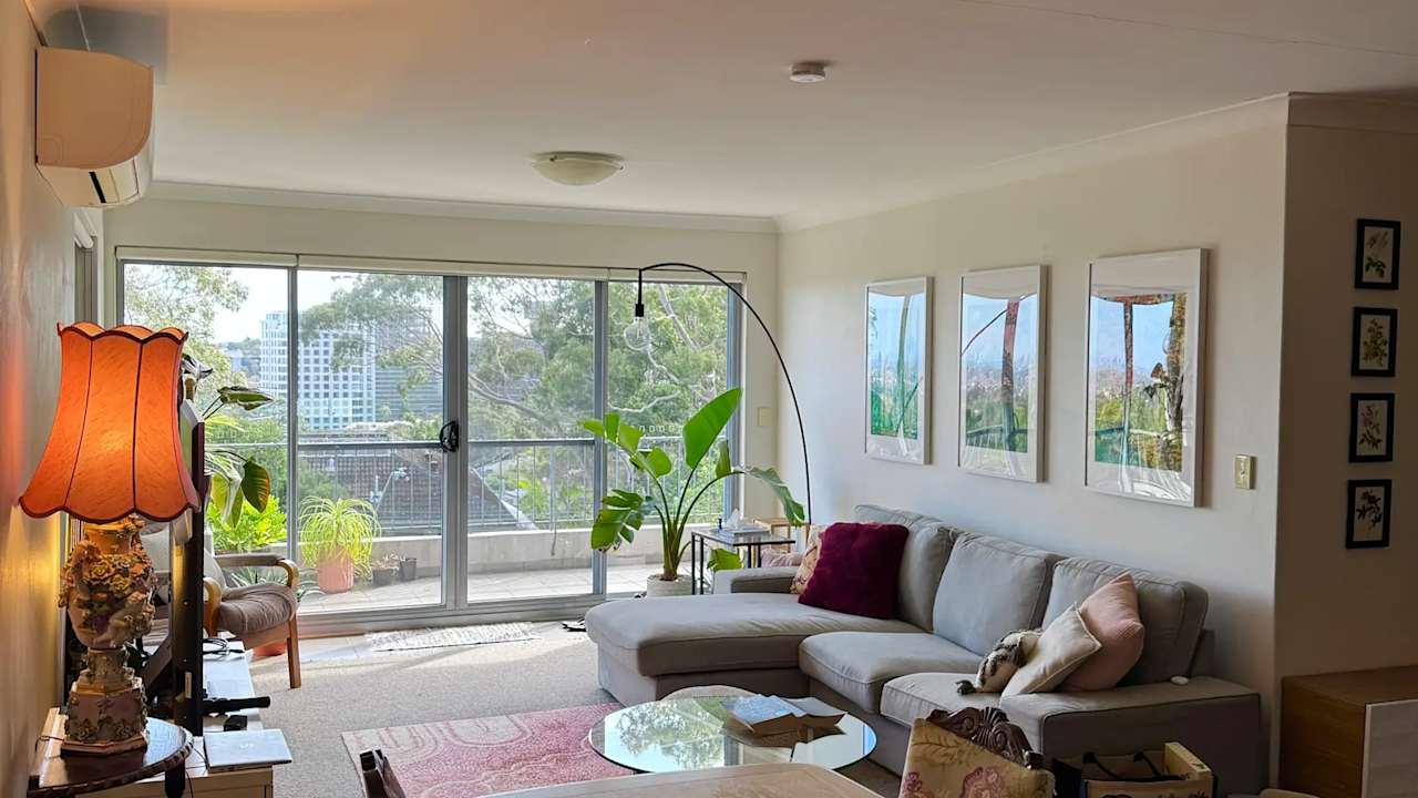 Unfurnished room in a share house