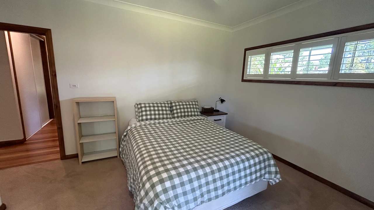 Furnished room with own bathroom