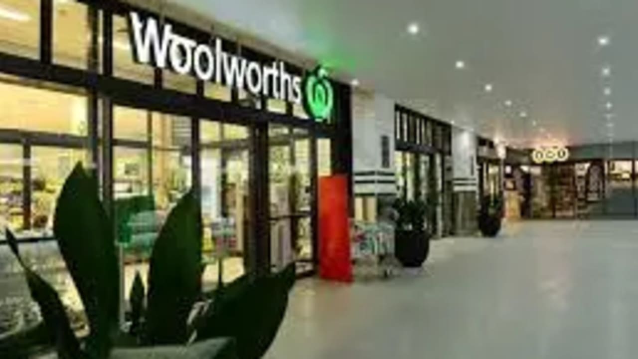 Furnished room with ensuite in a flatshare