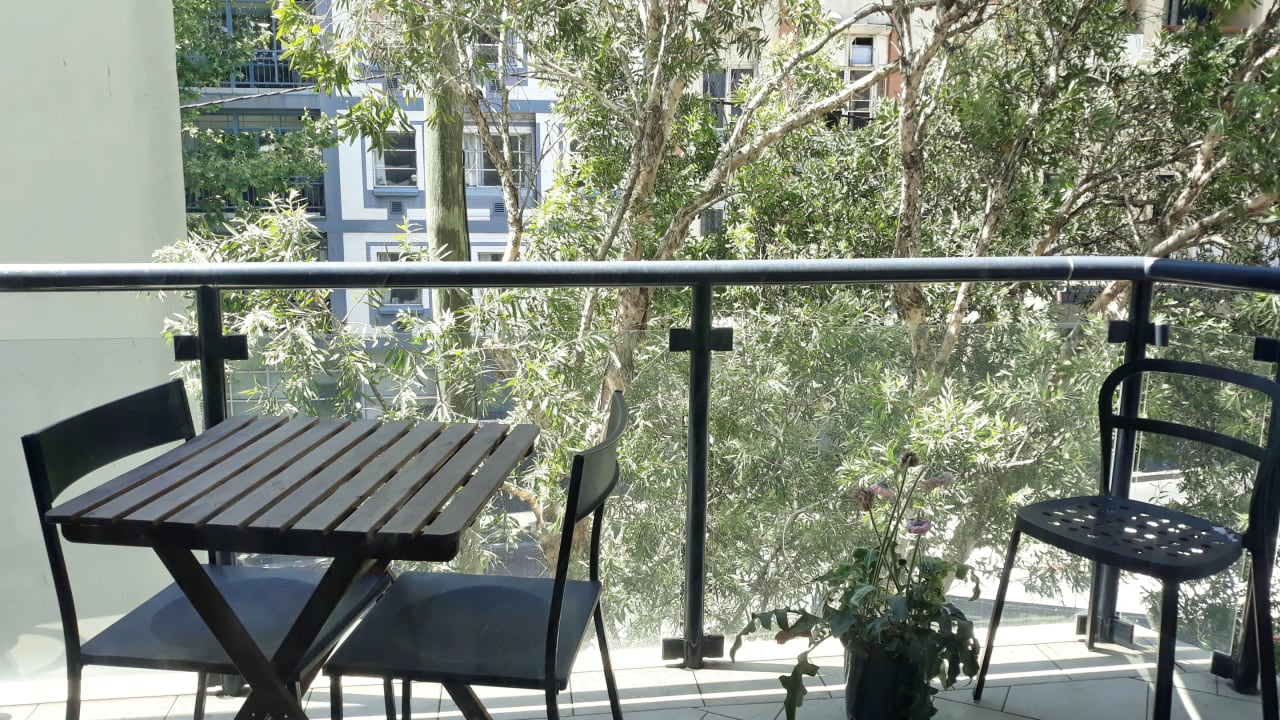 Furnished room in a flatshare