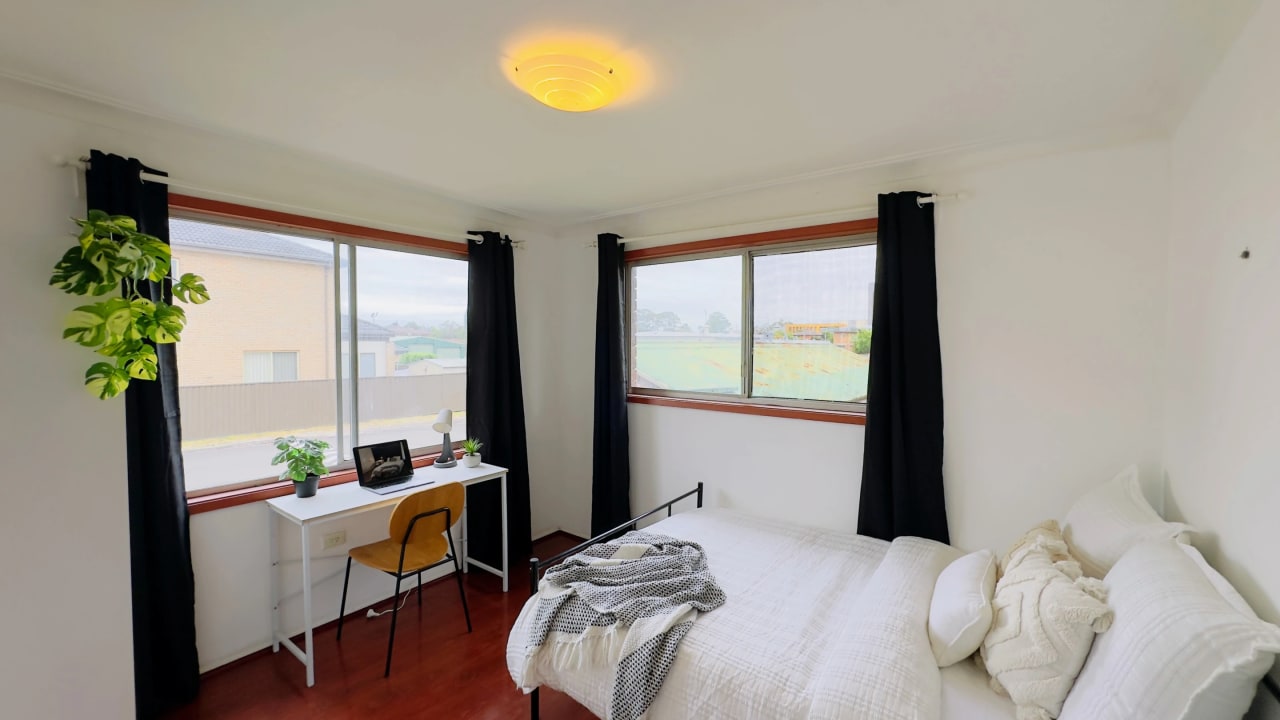 Furnished room in a share house