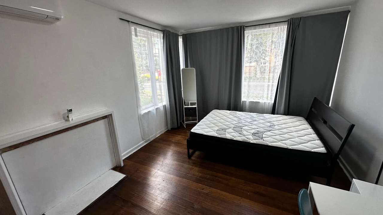 Room in a flatshare